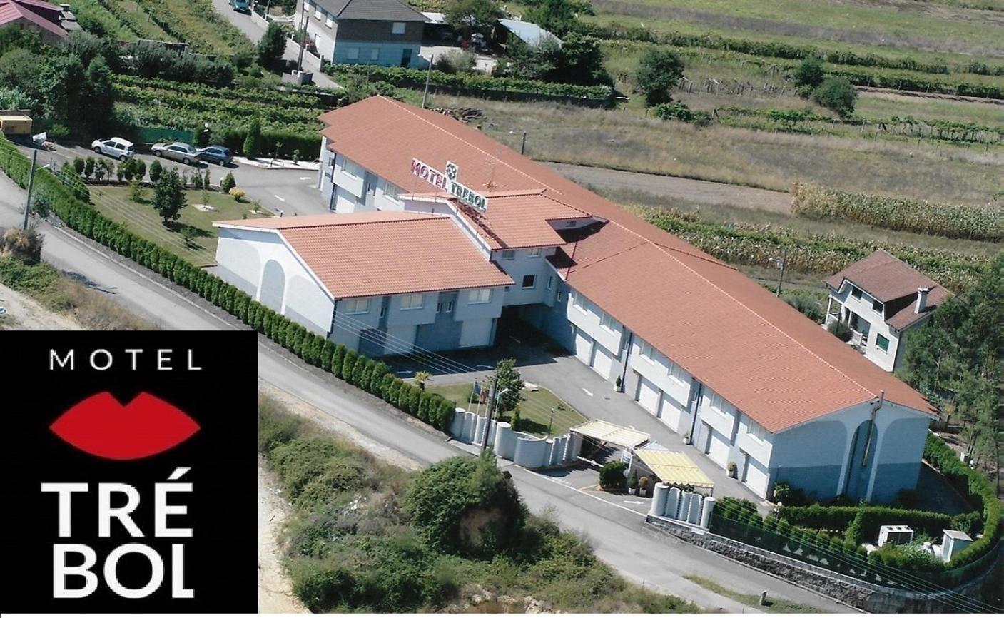 Motel Trebol Tui Exterior photo